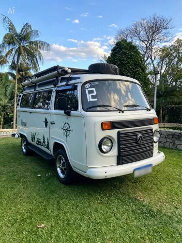 Volkswagen Kombi Standard 1.4 MI Total Flex 8V 2012