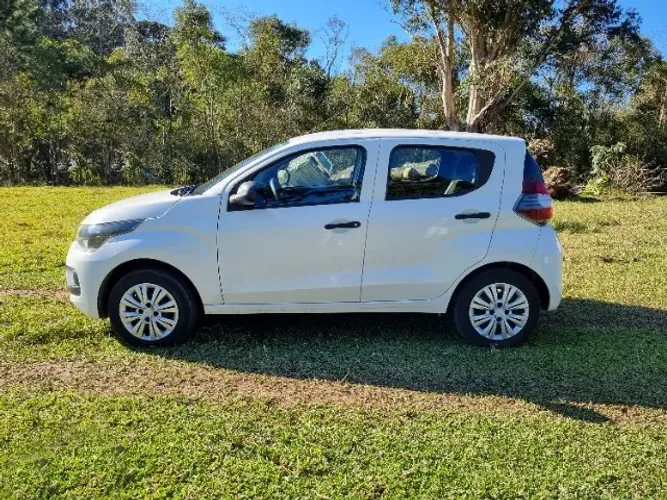 Fiat Mobi Easy ON 1.0 Fire Flex 5P. 2017