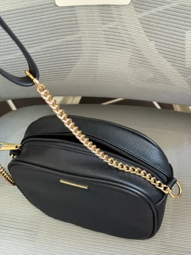 Bolsa Média Preta da Constance