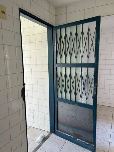 Portas de ferro doação