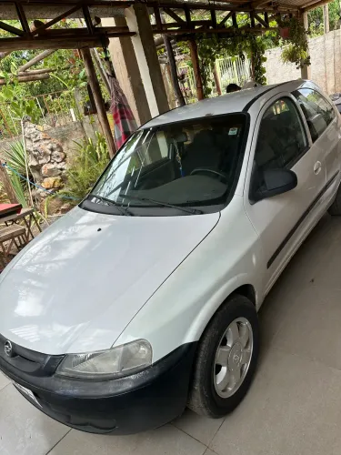 Chevrolet Celta 1.0/super/n.piq.1.0 MPFI VHC 8V 3P 2001