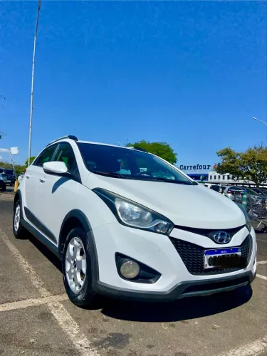 Hyundai HB20X Premium 1.6 Flex 16V Mec. 2013