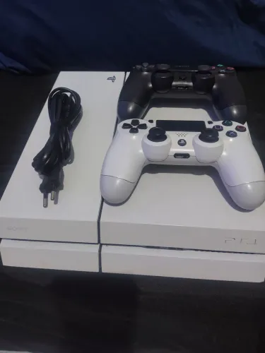 PlayStation 4 Fat branco 