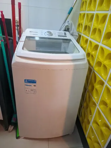 Máquina de lavar Electrolux 14kg