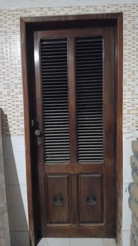 Portas de madeira