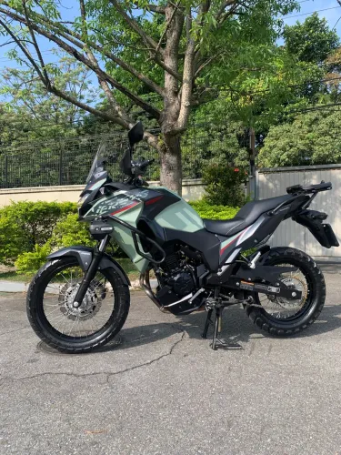 KAWASAKI VERSYS-X 300 TOURER 2023