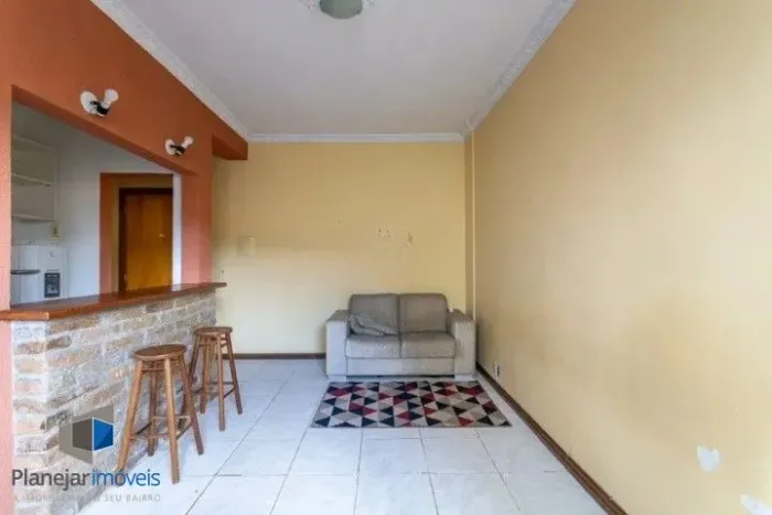 Apartamento JK Mobiliado na Avenida João Pessoa.