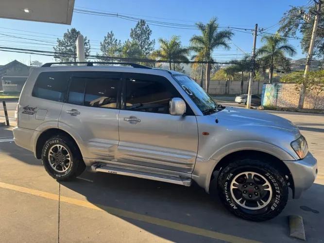 Mitsubishi Pajero GLS 2.8 Diesel Turbo Mec. 2001