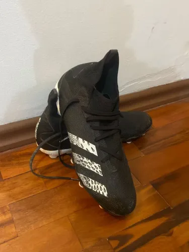 Chuteira adidas predator freak .3 FG/AG escapelight