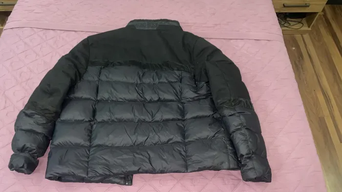 Jaqueta Hugo Boss Puffer híbrida 