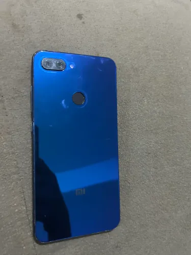 Xiaomi lite 8