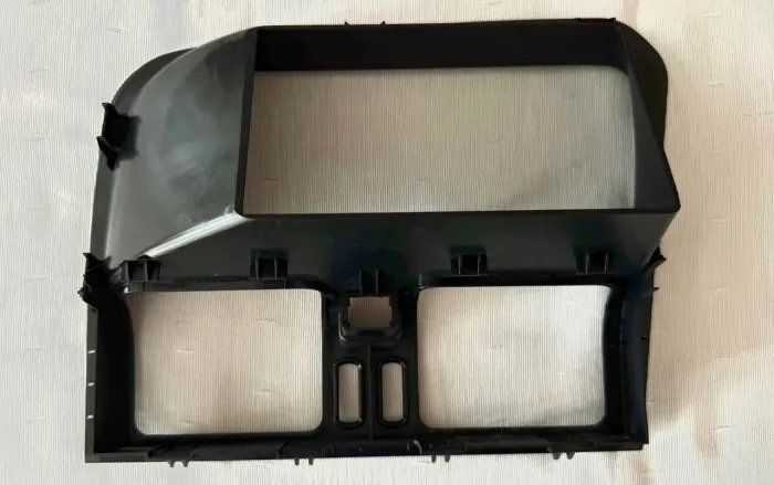 Moldura VOLVO XC-60 ano 2010