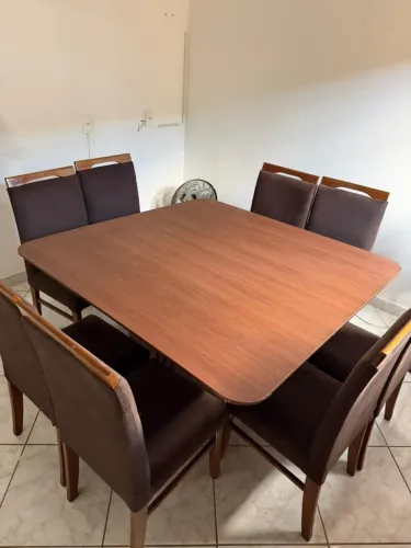 Mesa Seminova 8 cadeiras