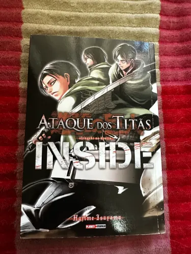 Mangã Attack on Titan Answers e Inside