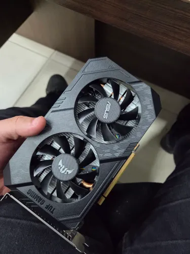 GTX 1650 4GB Asus