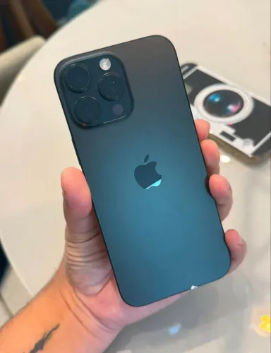 iPhone 16 Pro Max 256 gb (Uberaba)