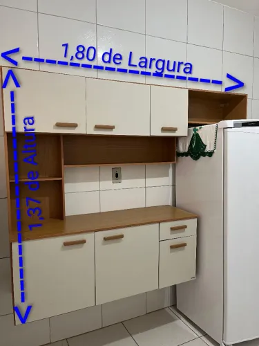 Armário de Cozinha Compacta
