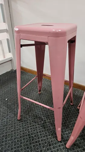 Duas baquetas rosa