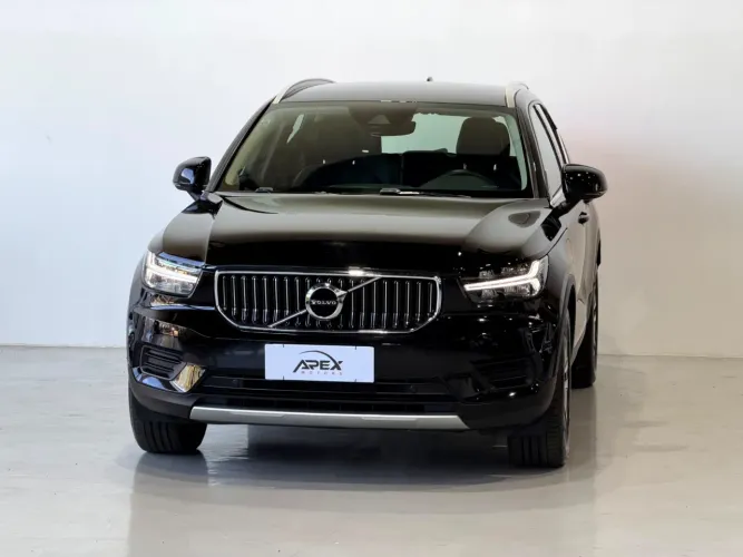 Volvo XC40 XC 40 T-5 Híbrido Momentum 1.5 262cv 2021