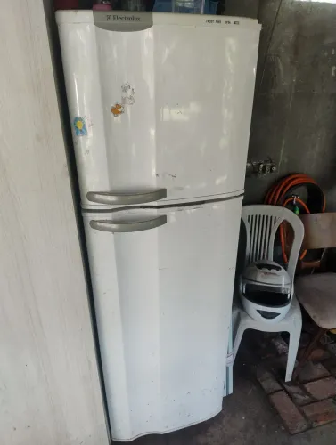 Geladeira eletrolux