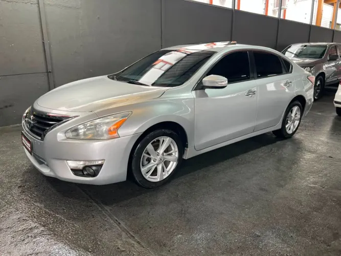 Nissan Altima SL 2.5 16V 4P Aut. 2014