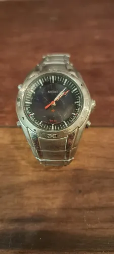 Relógio Citizen C820 Double Face