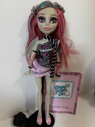 Boneca monster high Rochelle