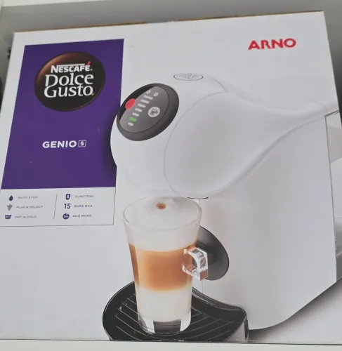 Cafeteira Dolce Gusto Genio S