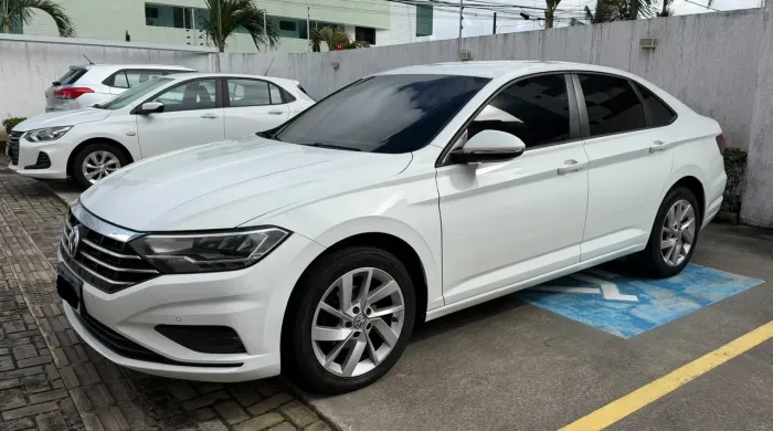 Volkswagen Jetta Comfort. 250 TSI 1.4 Flex 16V Aut. 2018