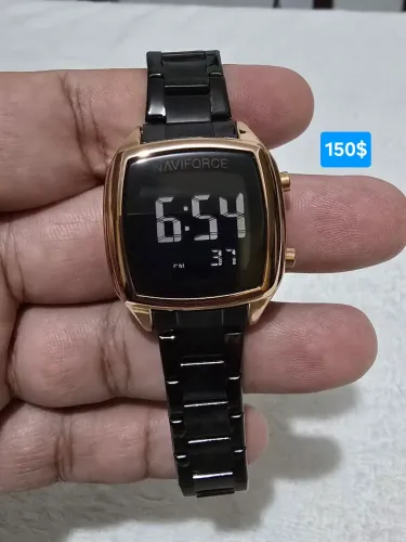 Relógio feminino digital em aço da Naviforce original 