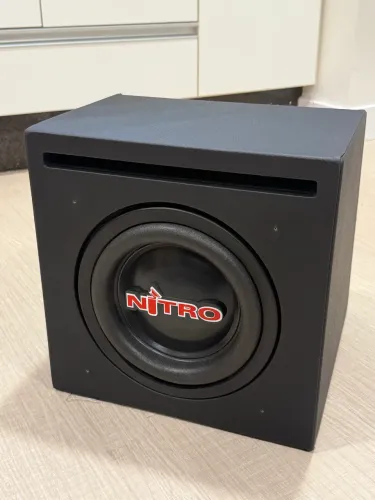 Subwoofer Nitro 8 polegadas 350 watts com caixa dutada