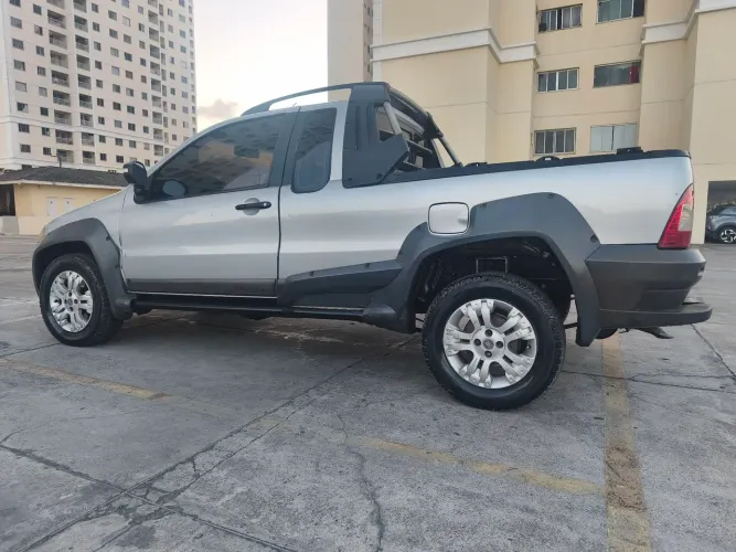 Fiat Strada Adventure 1.8/ 1.8 Locker Flex CE 2011