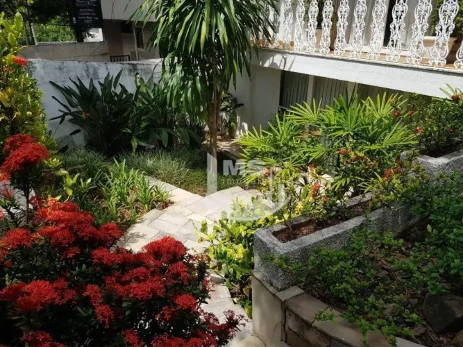 Casa com 4 dormitórios, 302 m² - venda por R$ 3.300.000 ou aluguel por R$ 20.000/mês - Nov