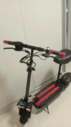 Patinete Elétrico - PARA TROCA