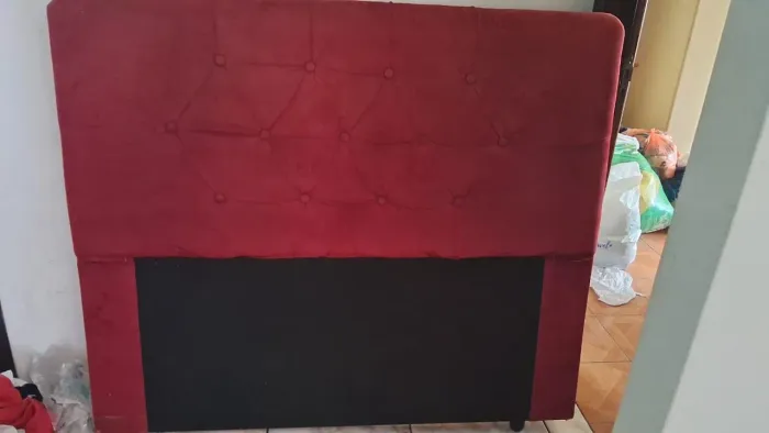 Cabeceira vermelha casal aceito 100 mais troca