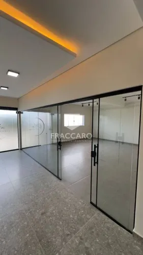 Galeria Otilia Salas Comerciais para Locação no Santa Paula Sala 08