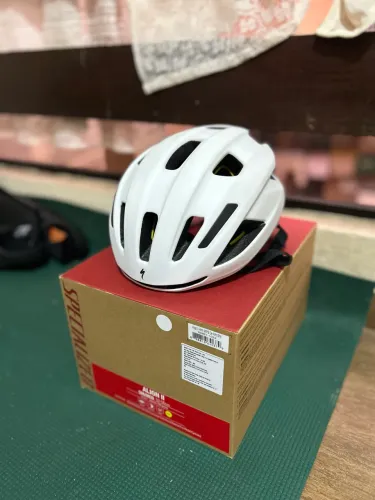 Capacete Specialized align II
