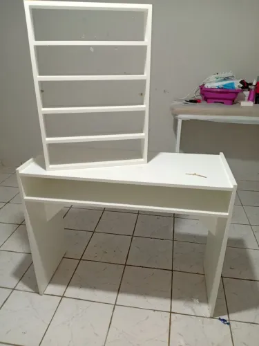 Mesa pra manicure