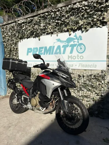 Ducati Multistrada V4 S