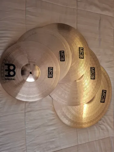 Kit de pratos para bateria Meinl MCS - Seminovos