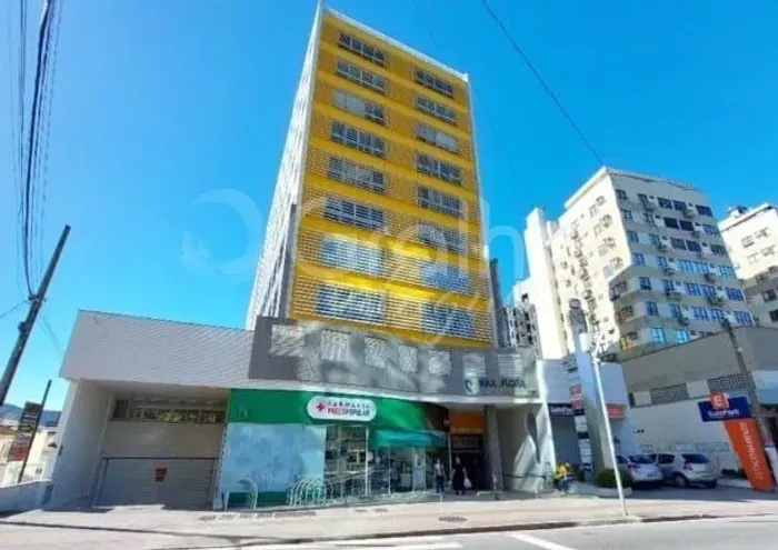 Sala comercial na Trindade