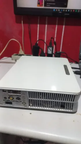 Projetor Sony Japonês parou de ligar veno no estado