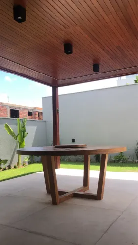 Mesa Redonda Com Prato Giratório em Madeira Maciça Jatobá