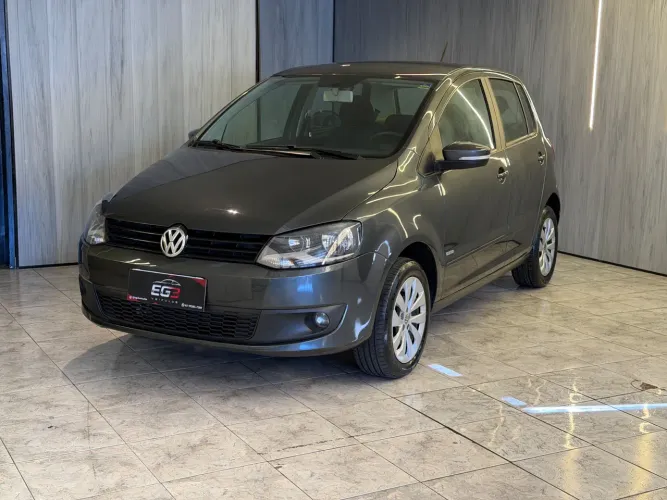 Volkswagen Fox 1.0 MI Total Flex 8V 3P 2013