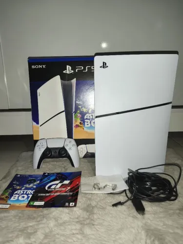 Play station 5 slim ,novo pra vender logo