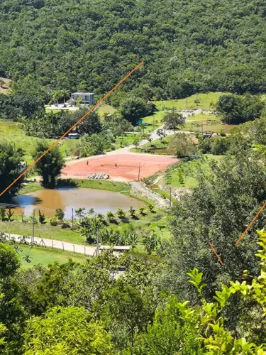 Fazenda/Sítio/Chácara para venda possui 39200 metros quadrados com 2 quartos