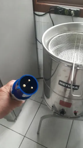 ALN - FRITADEIRA 20L METVISA ÁGUA E ÓLEO - 5000W