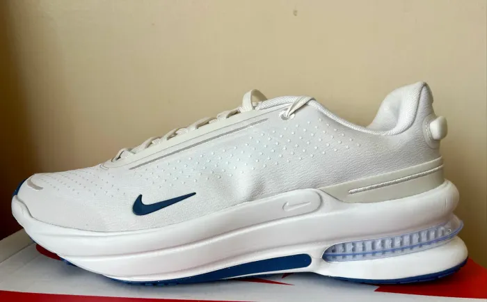 Tênis Nike Air Zoom Upturn