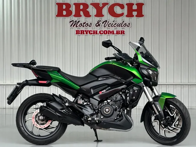 DOMINAR D400 ABS VERDE 2025/2025