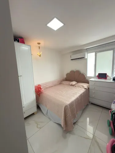 Vendo Apartamento na Ponta d'Areia Porteira Fechada